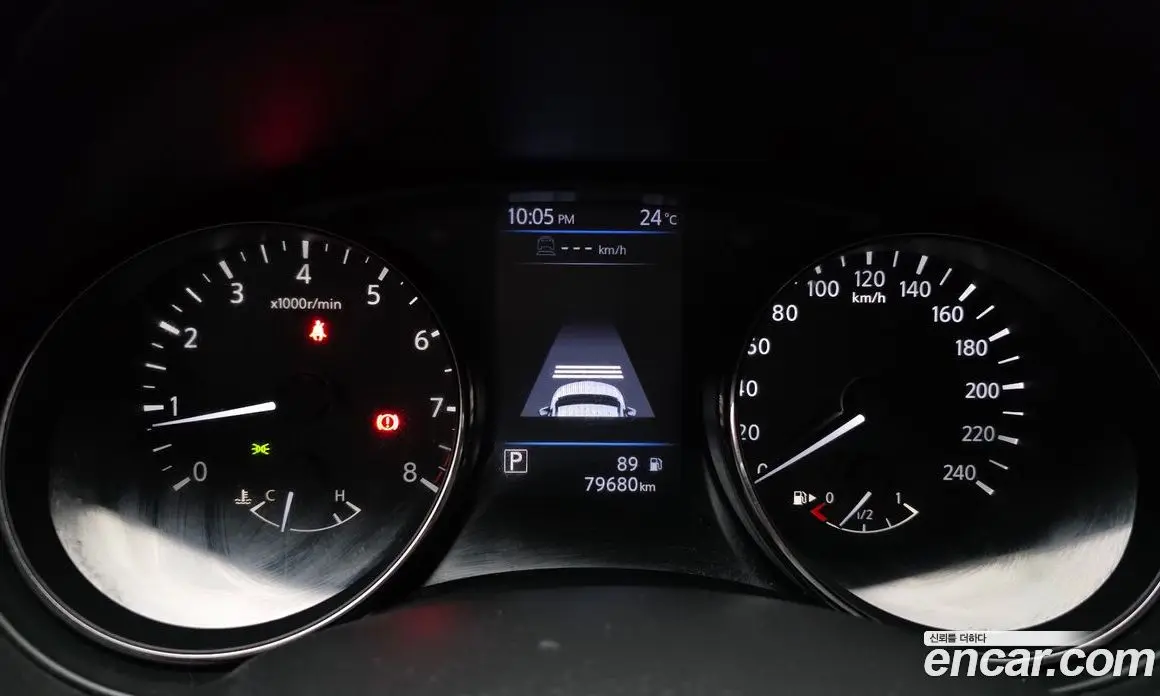 Nissan X-Trail 2018 2.5 автомат (гидро), фото 11 Nissan X-Trail 2018 2.5 автомат (гидро), фото 11