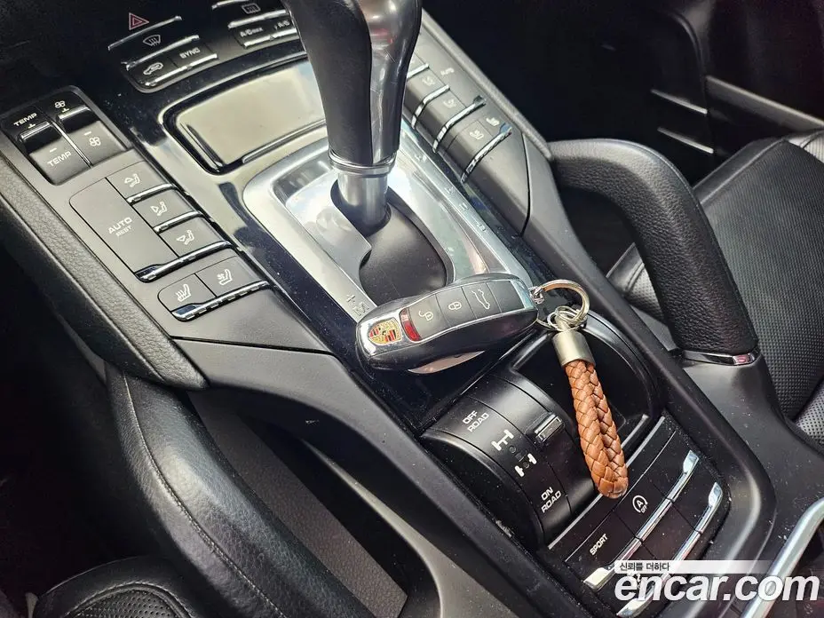 Porsche Cayenne 2018 3.6 автомат (гидро), фото 20