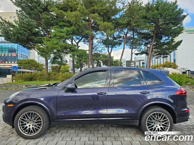 Porsche Cayenne 2018 3.6 автомат (гидро), миниатюра 5