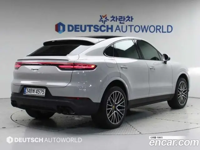 Porsche Cayenne 2022 3.0 автомат (гидро), миниатюра 3