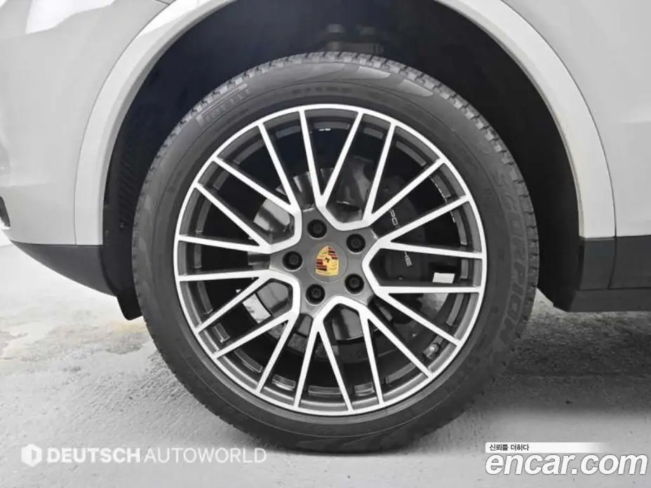 Porsche Cayenne 2022 3.0 автомат (гидро), фото 6