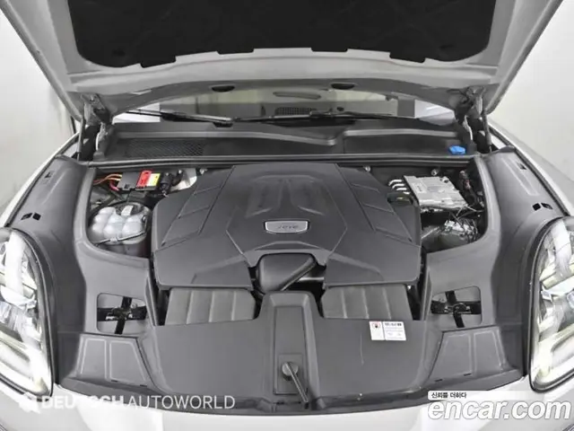 Porsche Cayenne 2022 3.0 автомат (гидро), миниатюра 7