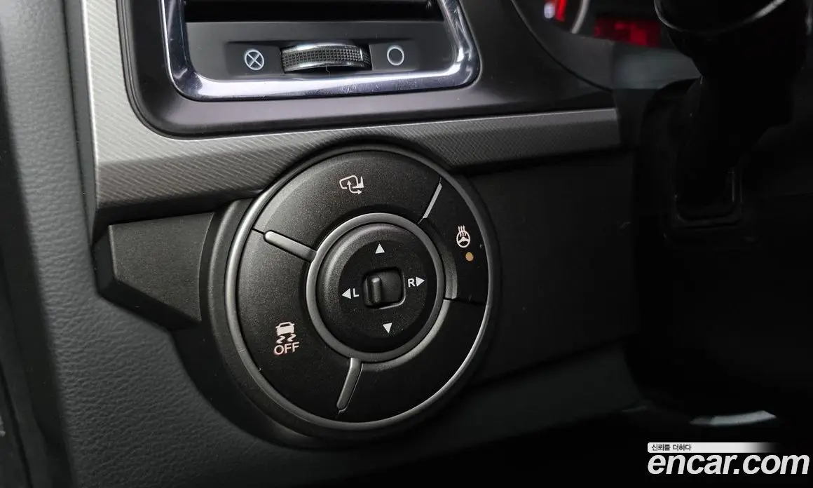 SsangYong Korando 2017 2.2 автомат (гидро), фото 27