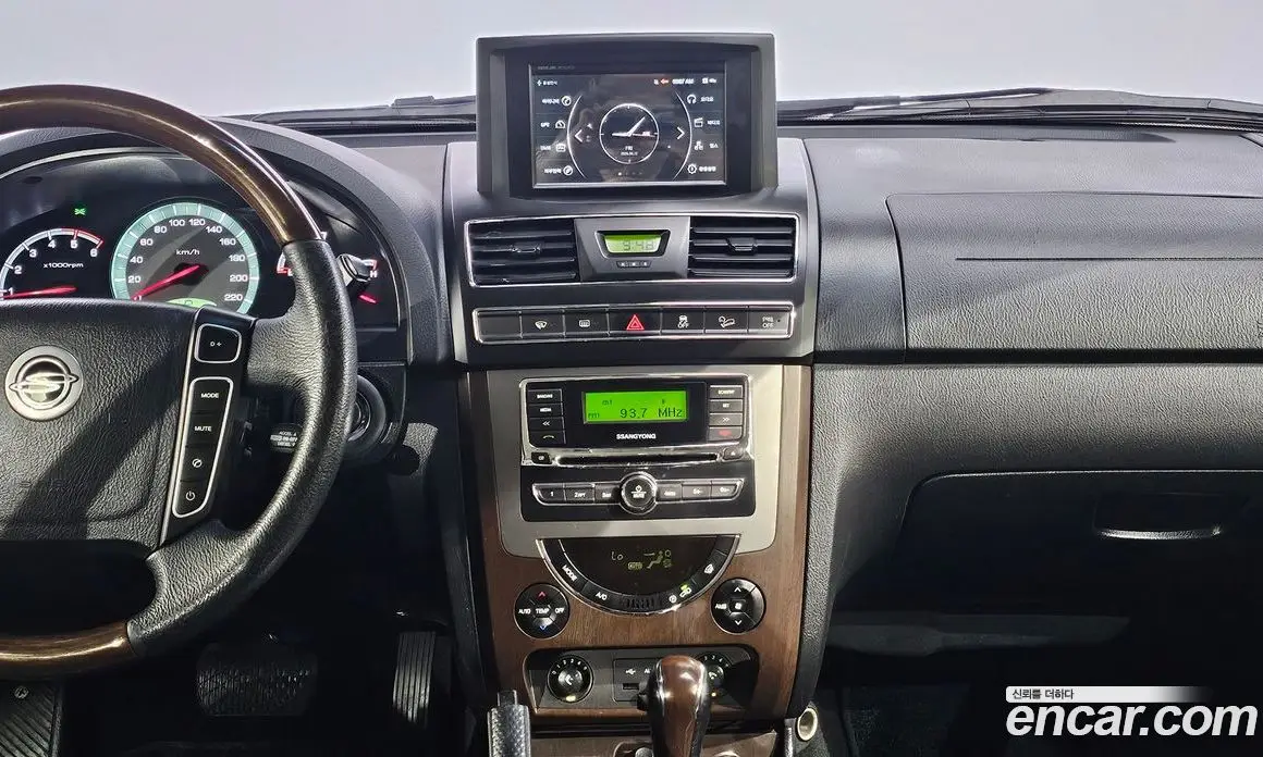 SsangYong Rexton 2013 2.0 автомат (гидро), фото 24
