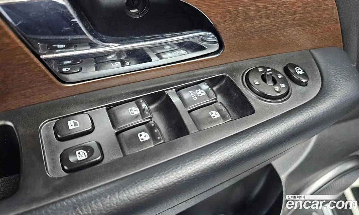SsangYong Rexton 2013 2.0 автомат (гидро), фото 30