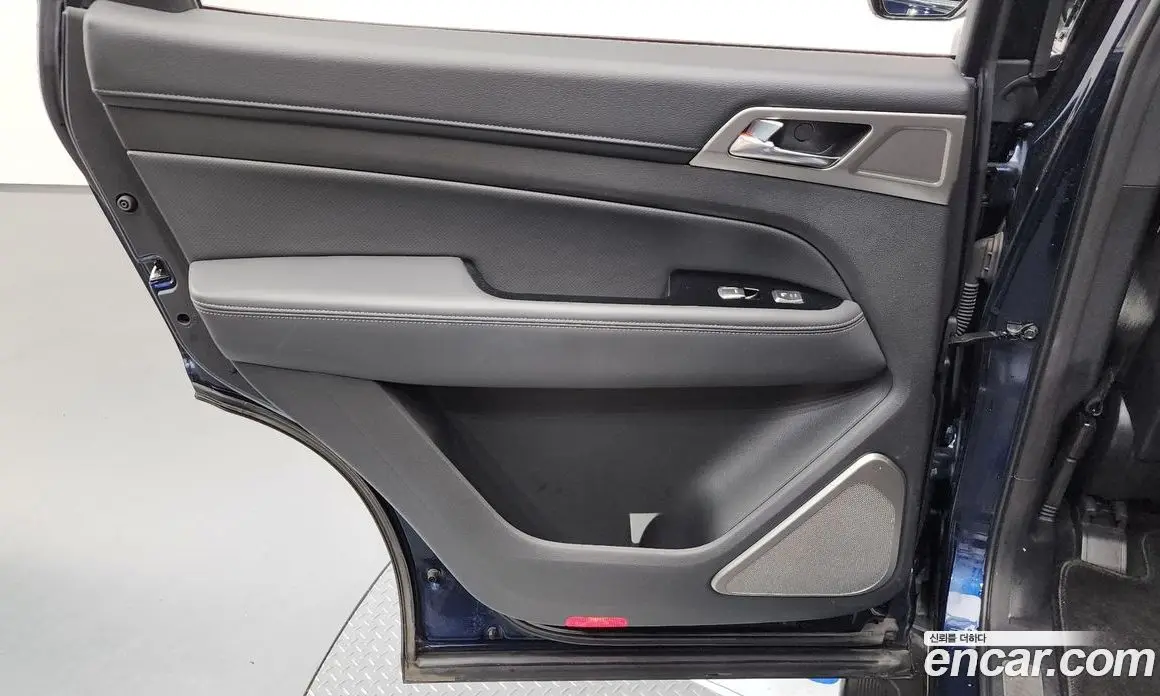 SsangYong Rexton 2018 2.2 автомат (гидро), фото 15