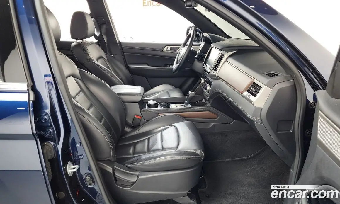 SsangYong Rexton 2018 2.2 автомат (гидро), фото 16