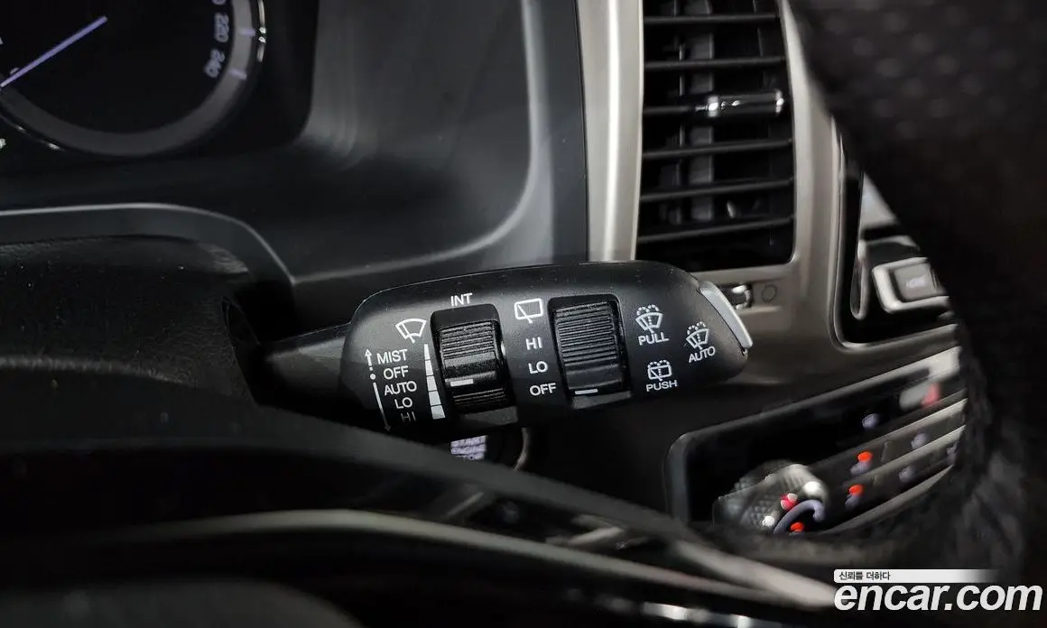 SsangYong Rexton 2018 2.2 автомат (гидро), фото 28