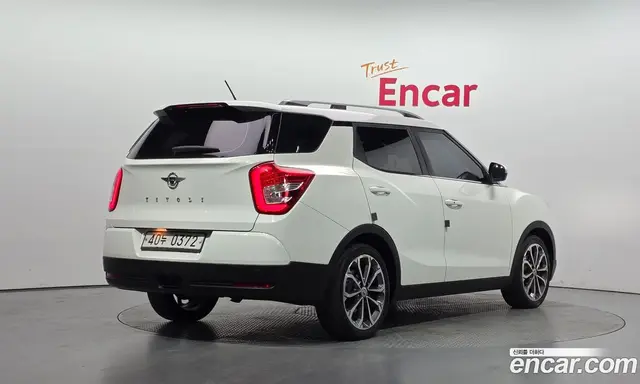 SsangYong TIBOLI 2016 1.6 автомат (гидро), миниатюра 2