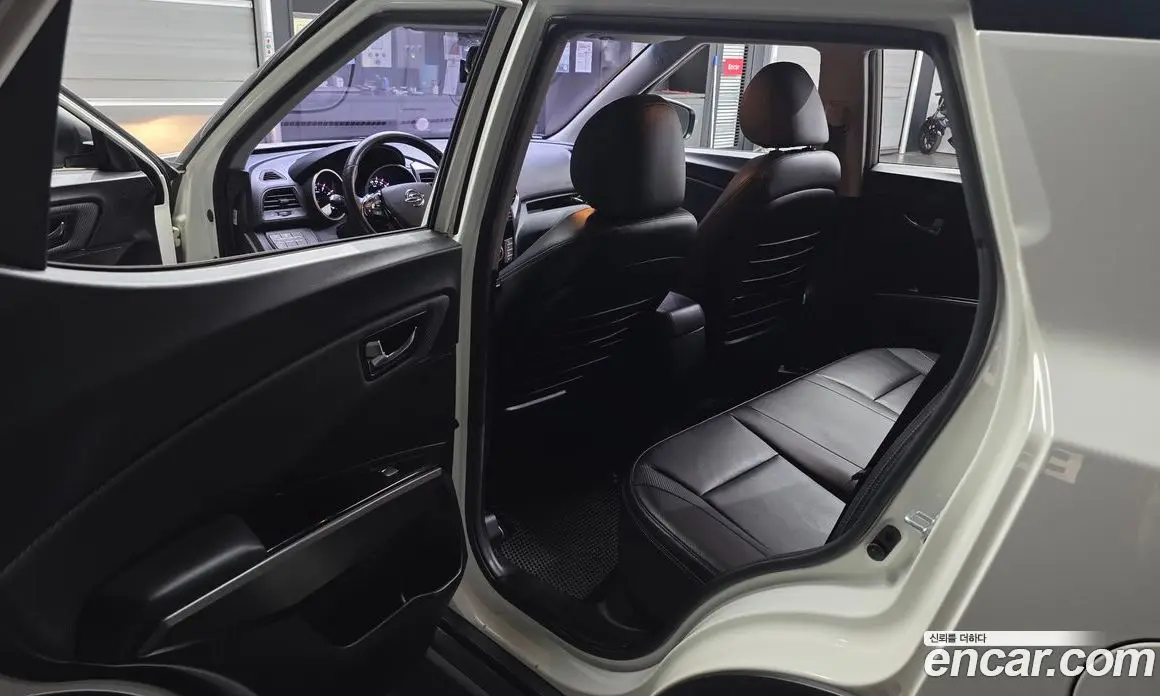 SsangYong TIBOLI 2017 1.6 автомат (гидро), фото 17