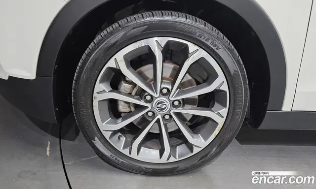 SsangYong TIBOLI 2017 1.6 автомат (гидро), миниатюра 5