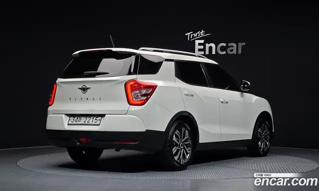 SsangYong TIBOLI 2018 1.6 автомат (гидро), миниатюра 2
