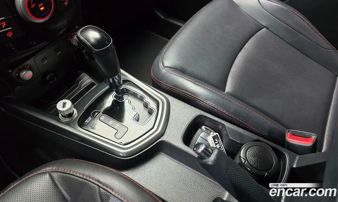SsangYong TIBOLI 2018 1.6 автомат (гидро), фото 9