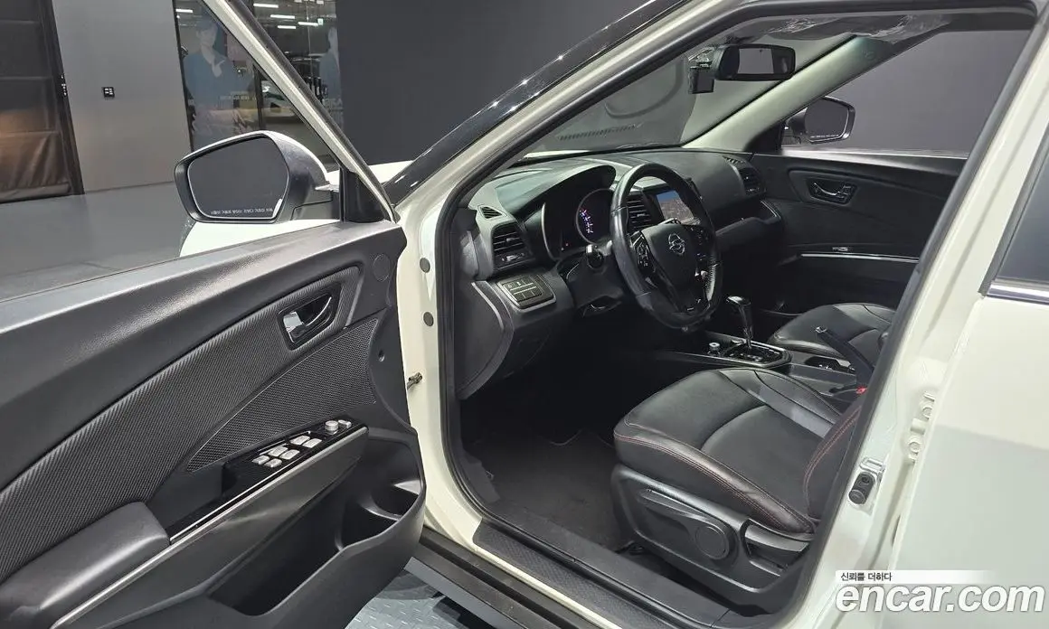 SsangYong TIBOLI 2018 1.6 автомат (гидро), фото 10