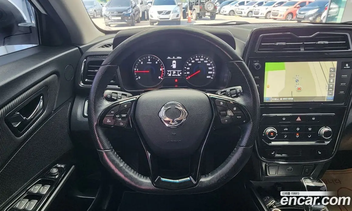 SsangYong TIBOLI 2019 1.6 автомат (гидро), фото 12