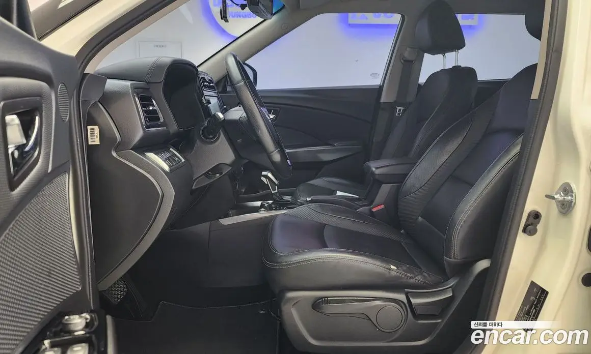 SsangYong TIBOLI 2019 1.6 автомат (гидро), фото 13