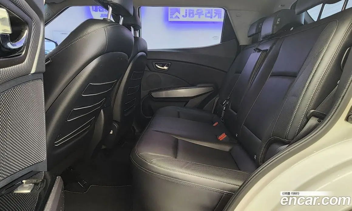 SsangYong TIBOLI 2019 1.6 автомат (гидро), фото 14