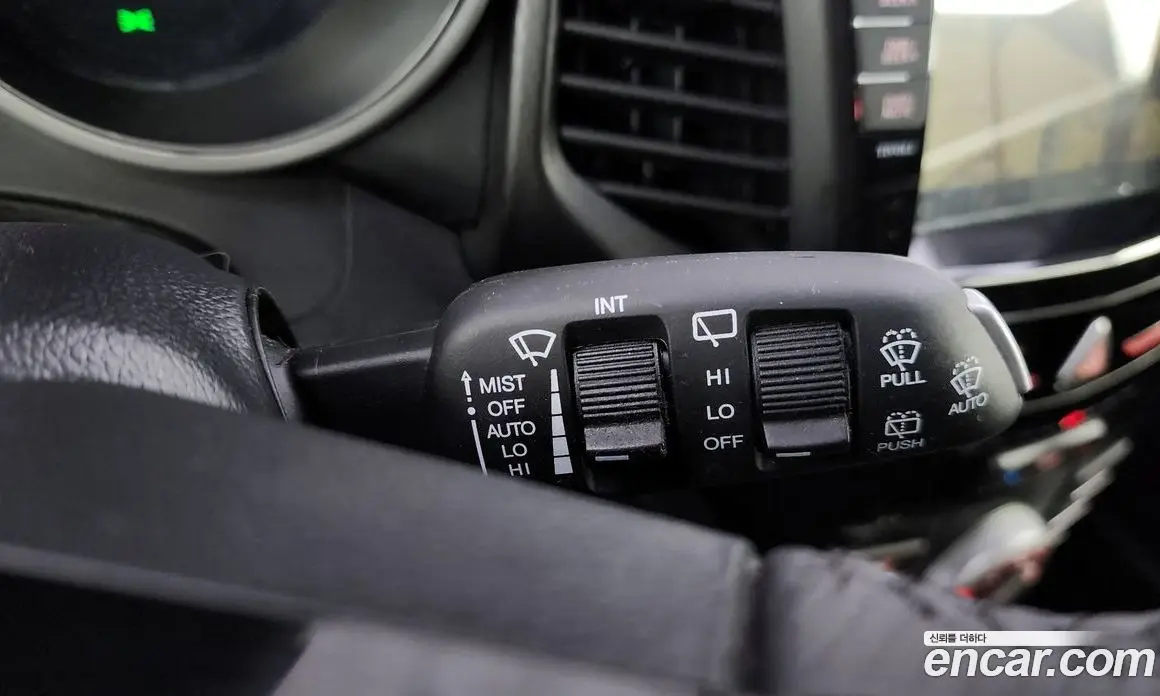 SsangYong TIBOLI 2019 1.6 автомат (гидро), фото 18