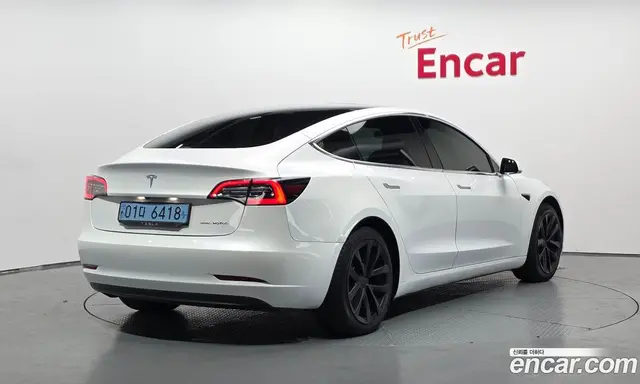Tesla Model 3 2020 0.2 гидро, миниатюра 2
