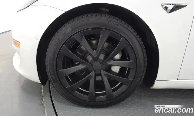 Tesla Model 3 2020 0.2 гидро, миниатюра 5