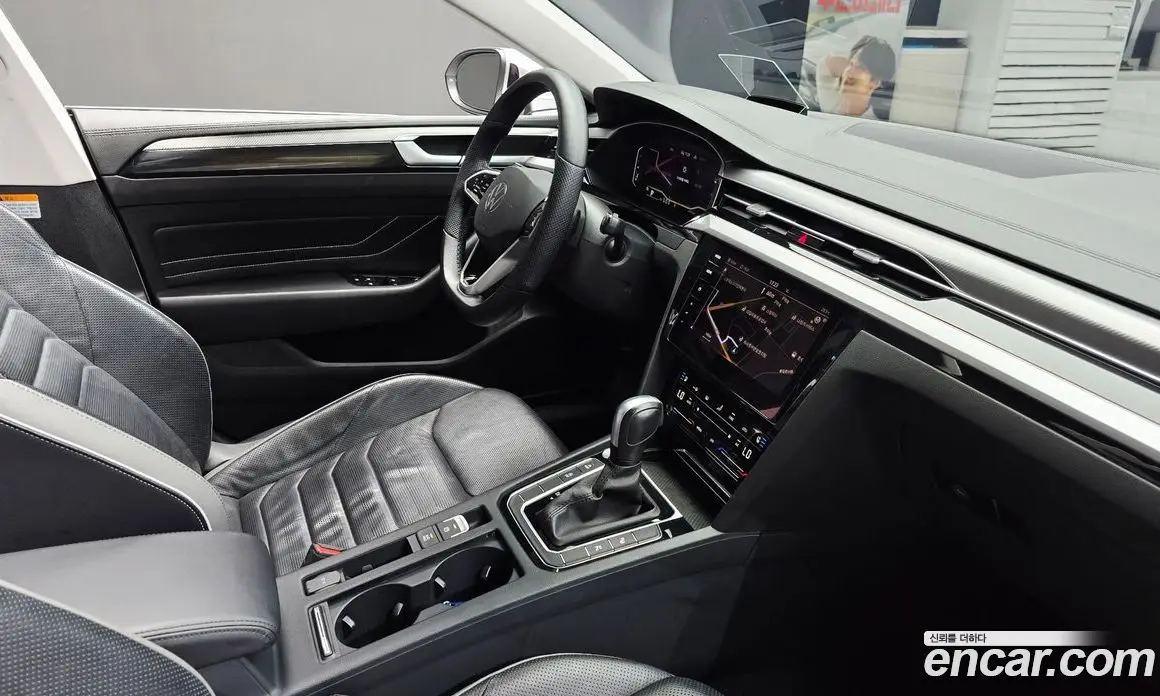 Volkswagen Arteon 2023 2.0 автомат (гидро), фото 27
