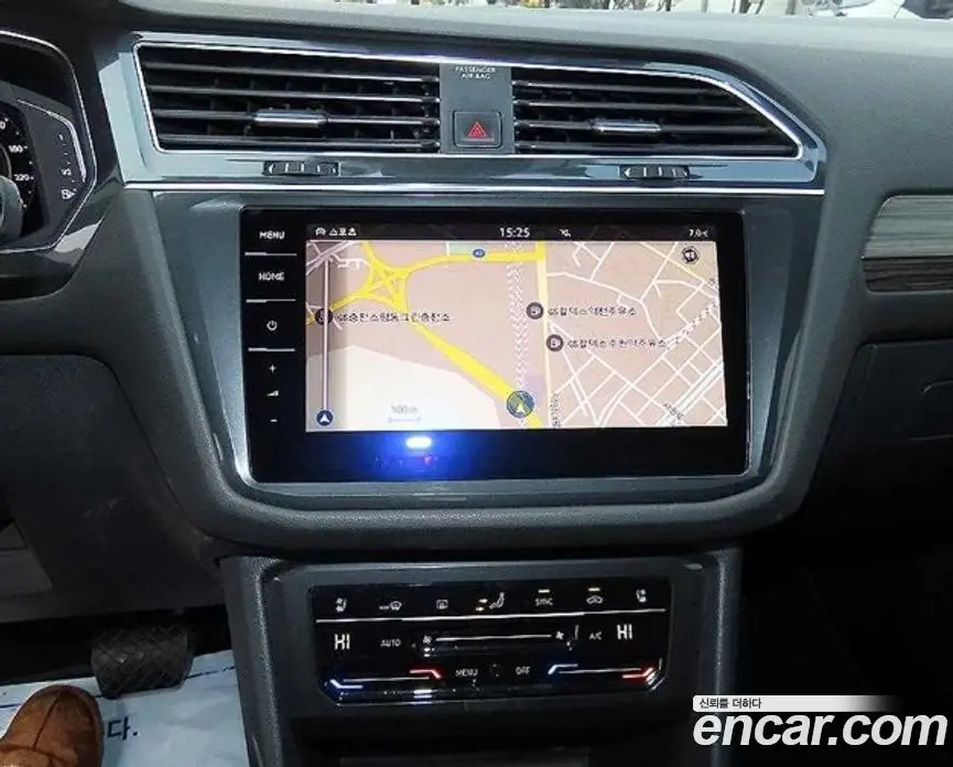 Volkswagen Tiguan 2023 2.0 автомат (гидро), фото 13