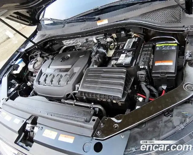 Volkswagen Tiguan 2023 2.0 автомат (гидро), миниатюра 6