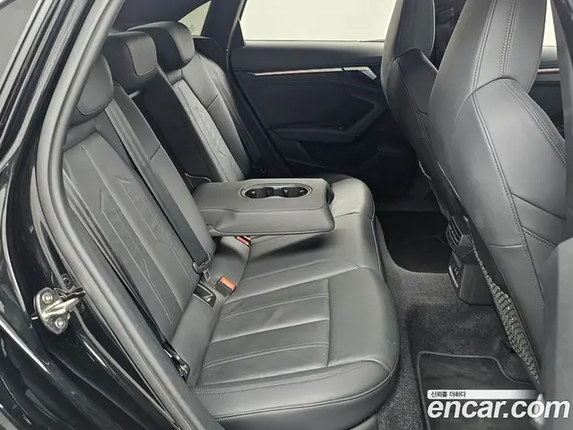 Audi A3 2023 2.0 автомат (гидро), миниатюра 12