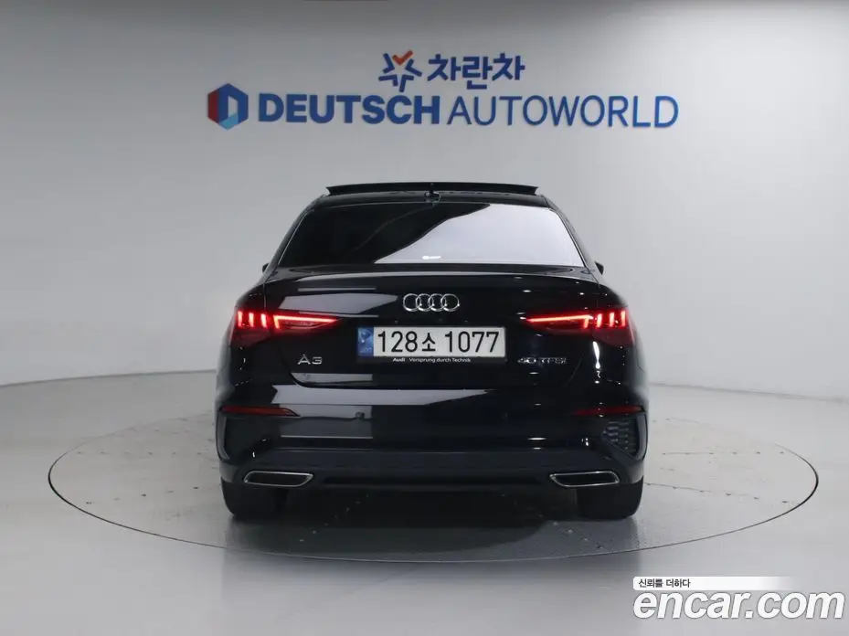 Audi A3 2023 2.0 автомат (гидро), фото 4