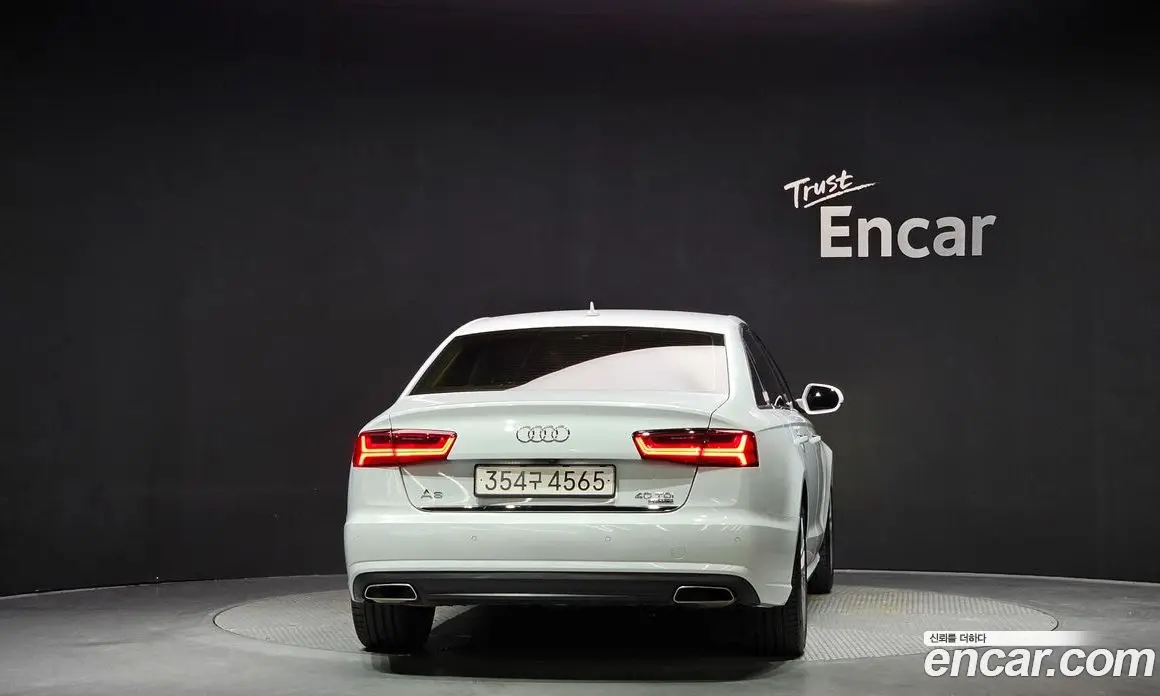 Audi A6 2016 3.0 автомат (гидро), фото 4