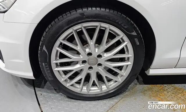 Audi A6 2016 3.0 автомат (гидро), миниатюра 5