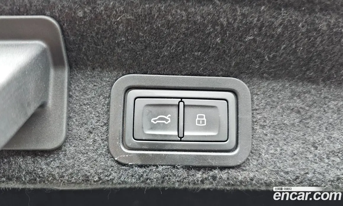 Audi A6 2023 2.0 автомат (гидро), фото 20