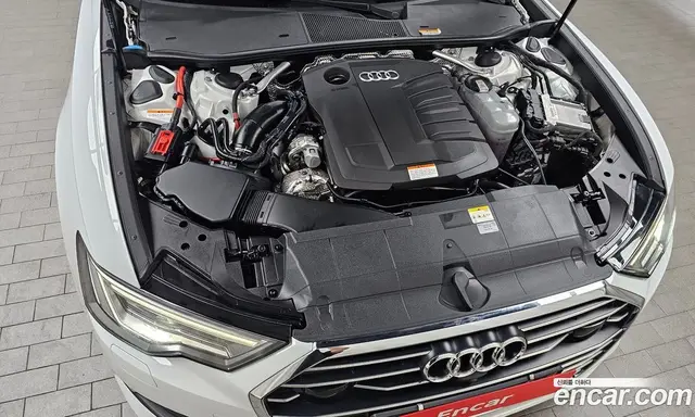 Audi A6 2023 2.0 автомат (гидро), миниатюра 6