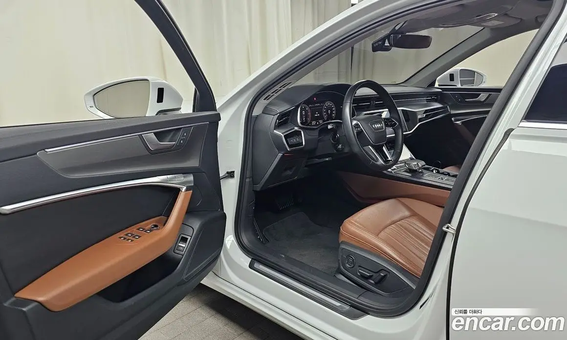 Audi A6 2023 2.0 автомат (гидро), фото 10