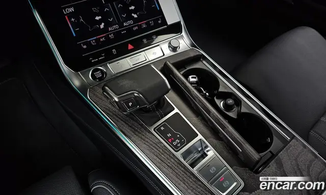 Audi A7 2025 2.0 автомат (гидро), миниатюра 12