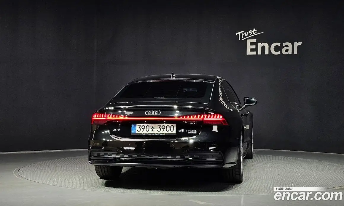 Audi A7 2025 2.0 автомат (гидро), фото 4