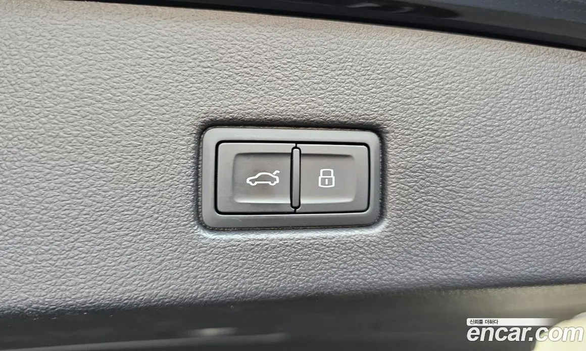 Audi A7 2025 2.0 автомат (гидро), фото 32