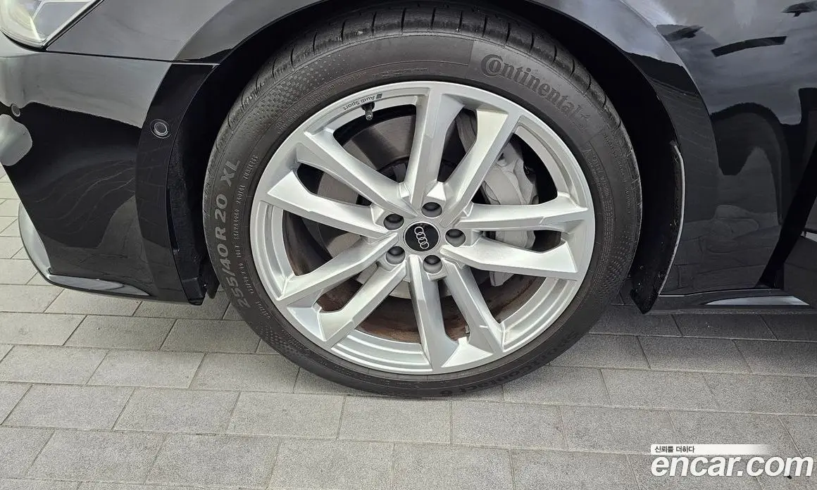 Audi A7 2025 2.0 автомат (гидро), фото 5
