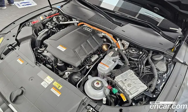 Audi A7 2025 2.0 автомат (гидро), миниатюра 6