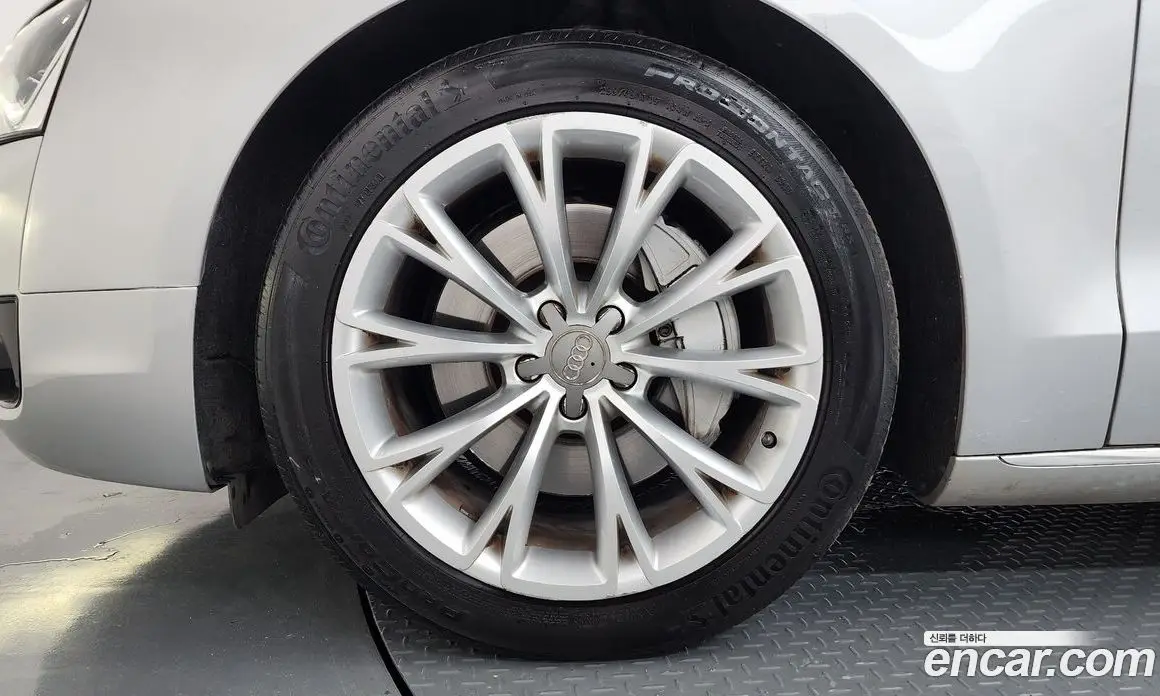 Audi A8 2013 3.0 автомат (гидро), фото 5