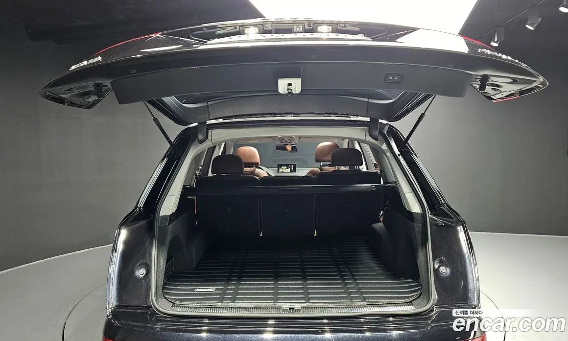 Audi Q7 2019 2.0 автомат (гидро), фото 26