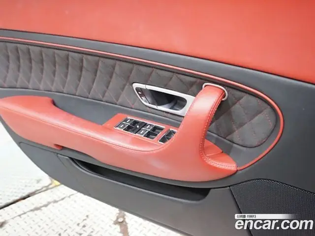 Bentley Continental 2010 6.0 автомат (гидро), миниатюра 12