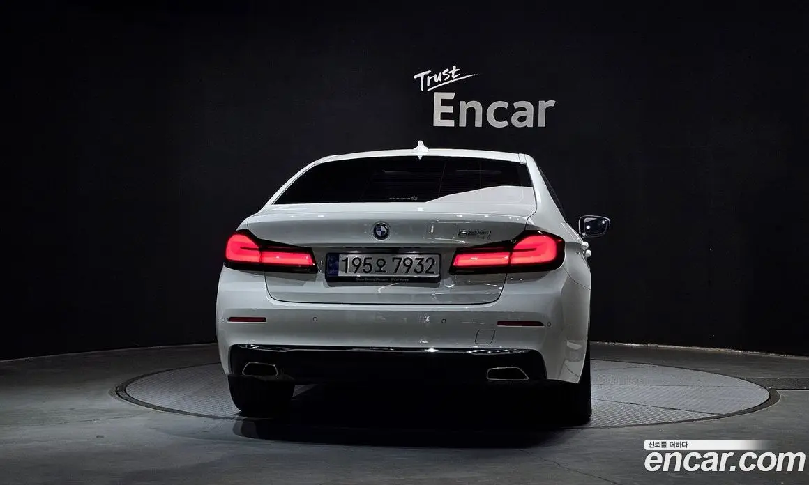 BMW 5 серия 2022 2.0 автомат (гидро), фото 4
