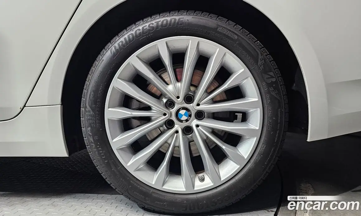 BMW 5 серия 2022 2.0 автомат (гидро), фото 7