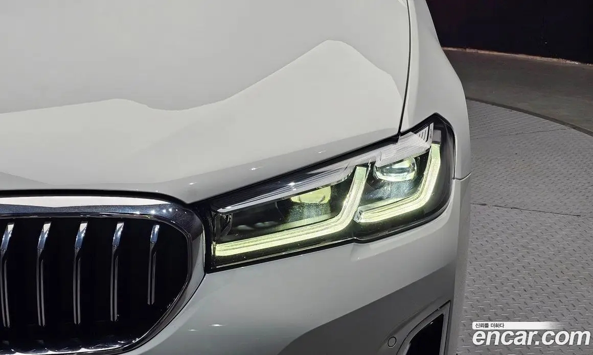 BMW 5 серия 2022 2.0 автомат (гидро), фото 8
