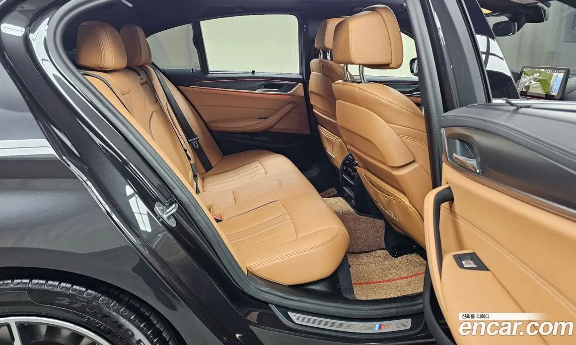 BMW 5 серия 2023 2.0 автомат (гидро), фото 17
