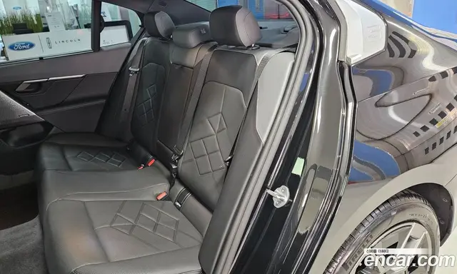 BMW 5 серия 2025 2.0 автомат (гидро), миниатюра 10