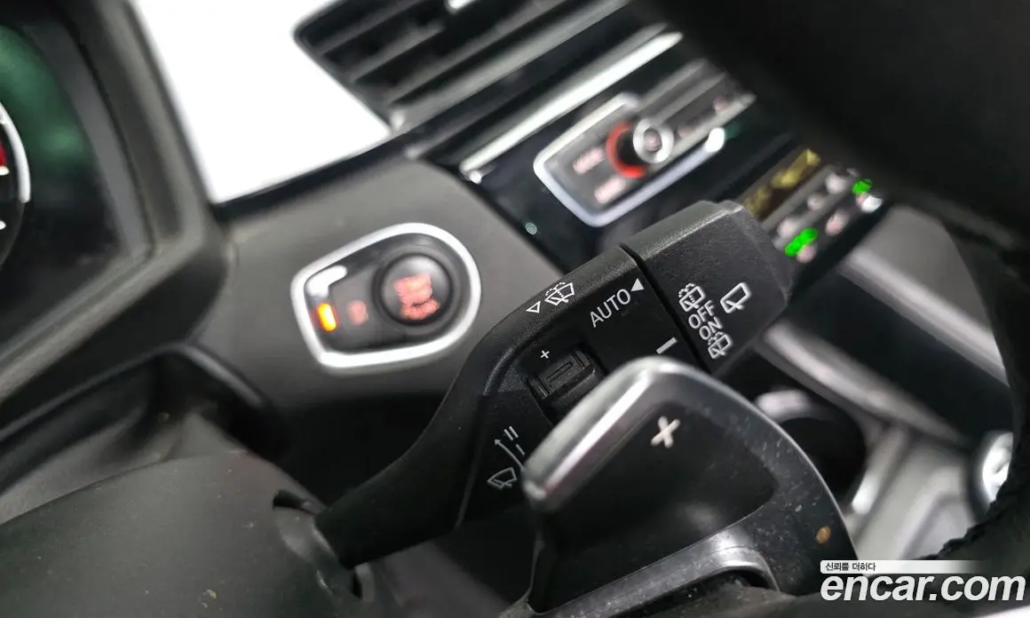 BMW X1 2018 2.0 автомат (гидро), фото 24