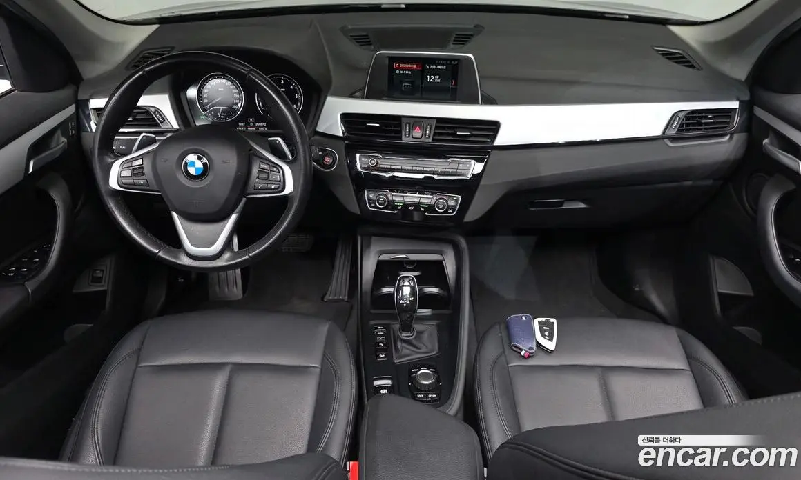 BMW X1 2018 2.0 автомат (гидро), фото 9