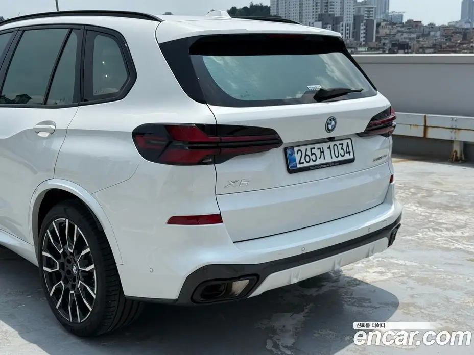 BMW X5 2025 3.0 автомат (гидро), фото 9